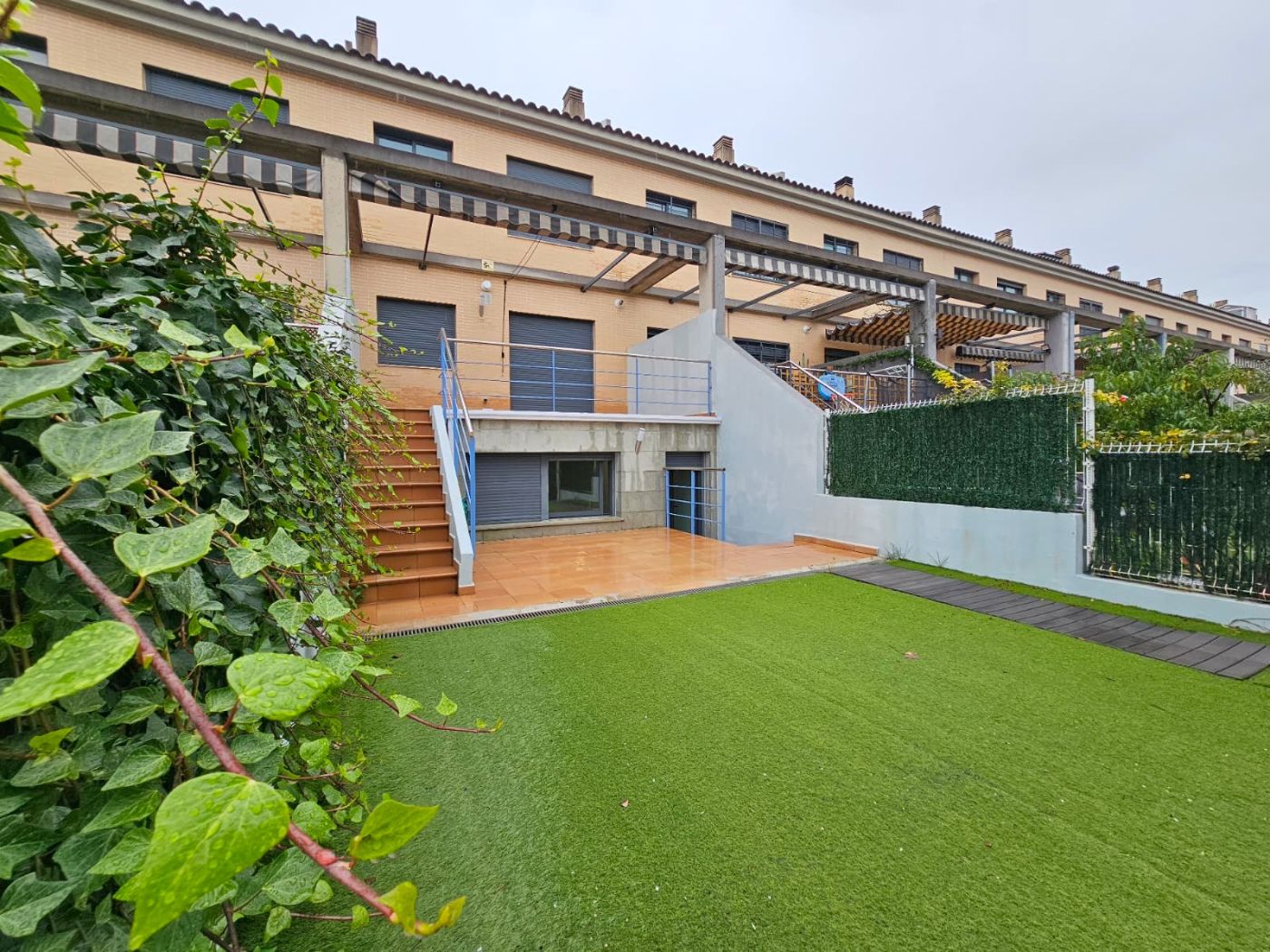 CHALET EN LA ZONA DE LAS AMERICAS!