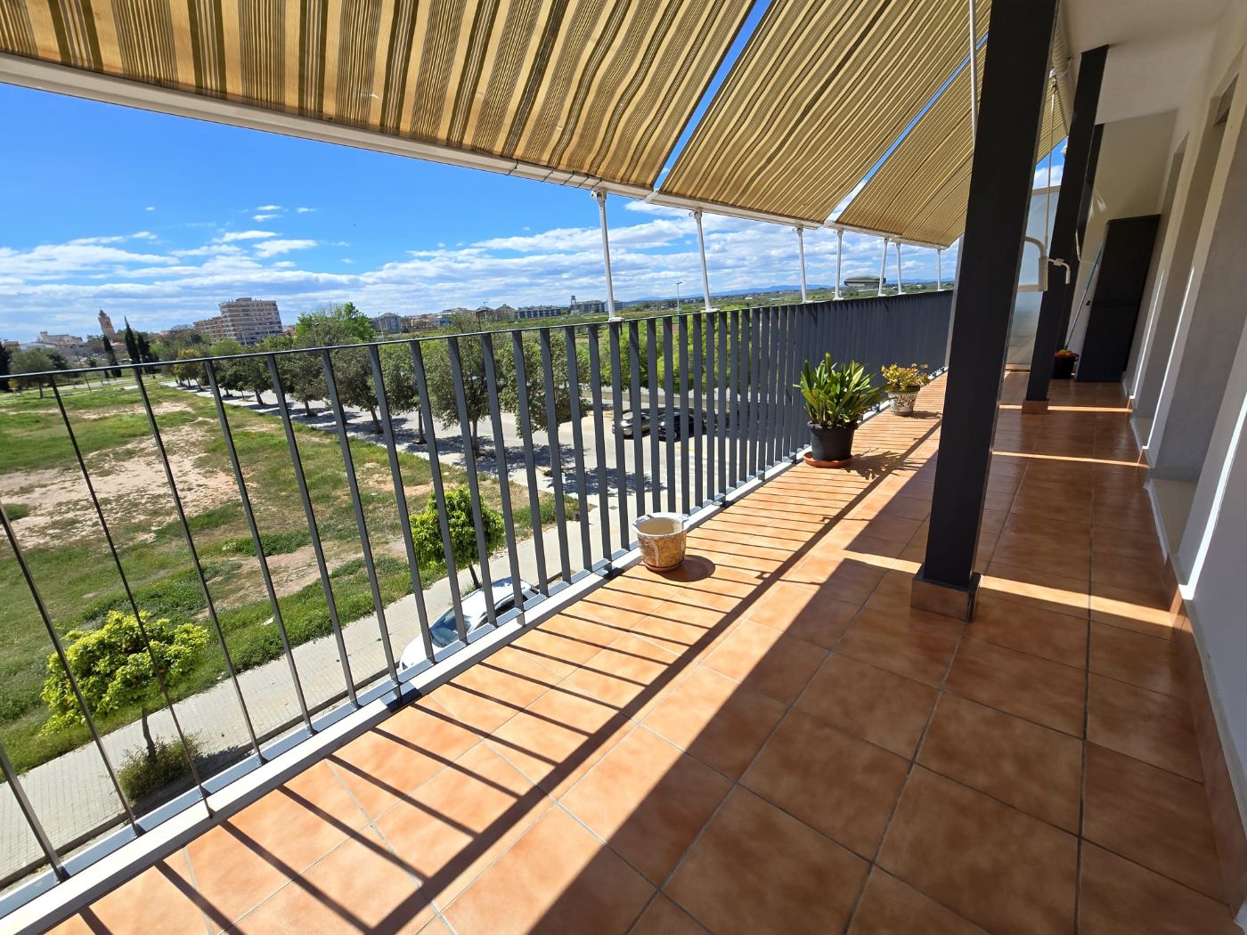 VIVIENDA TIPO ATICO CON MUCHA LUZ!