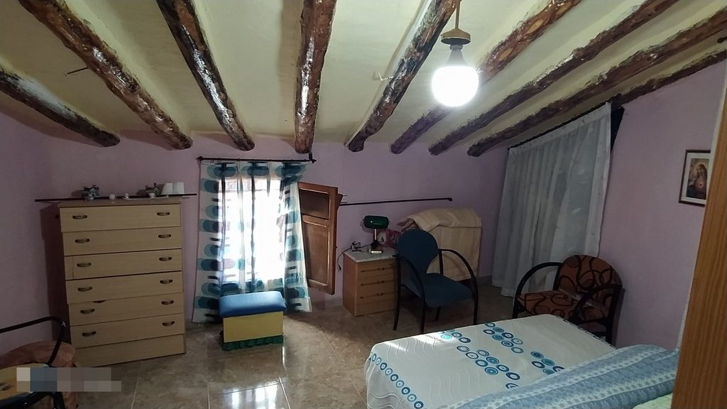VIVIENDA UNIFAMILIAR