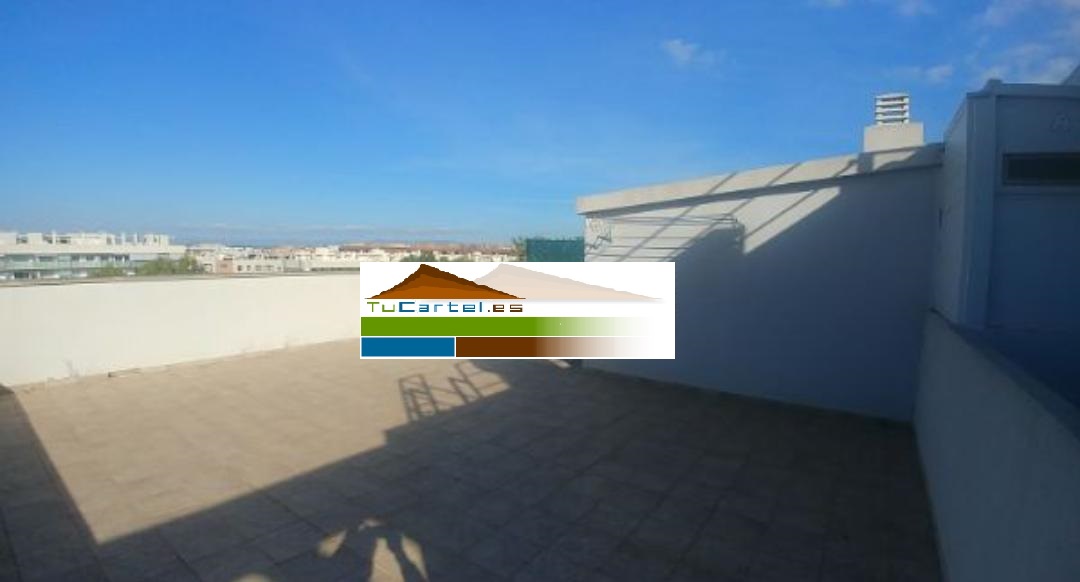 PISO MUY AMPLIO CON TERRAZA DE 79 M2 EN LAS AMÉRICAS!!!