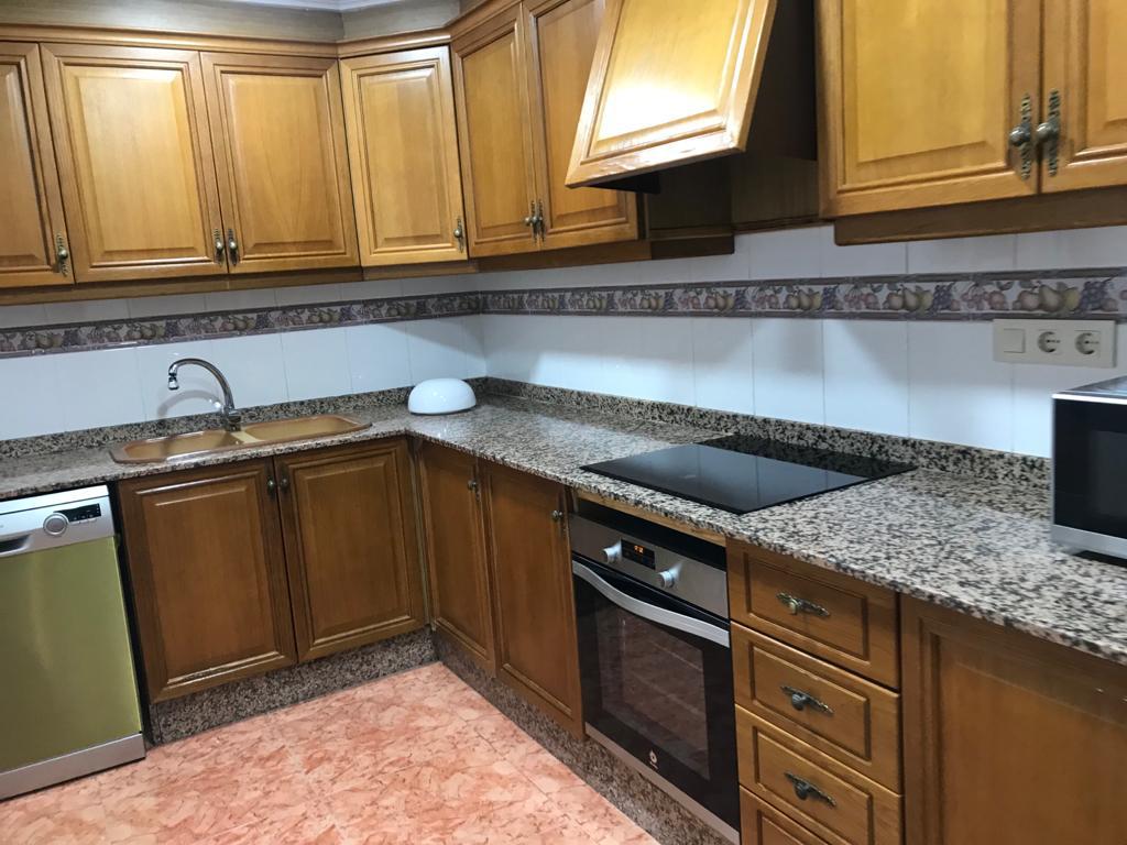 ¡PRECIOSO PISO EN EXCELENTE ZONA DE CATARROJA!