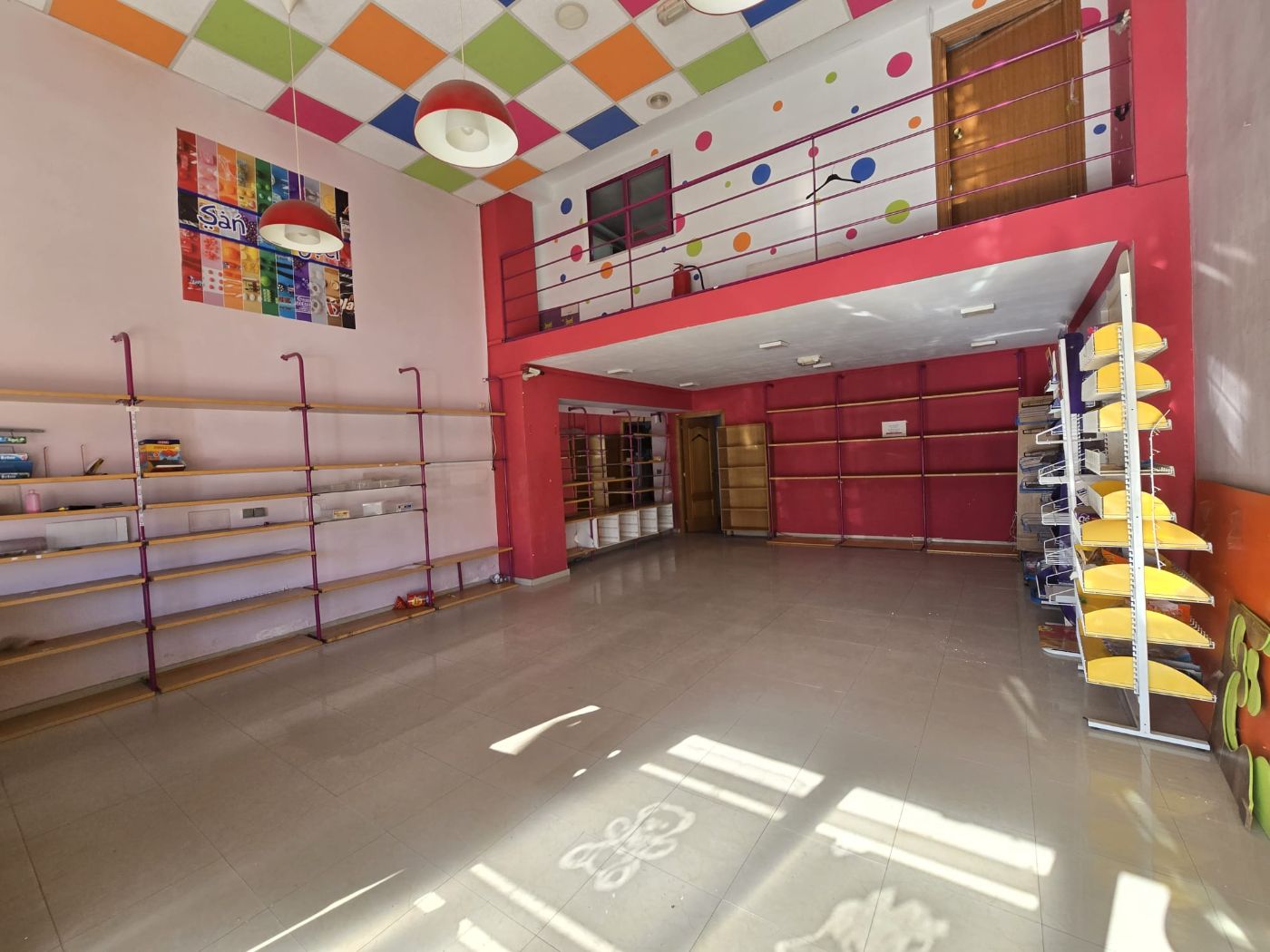 GRAN LOCAL EN PADRE MENDEZ