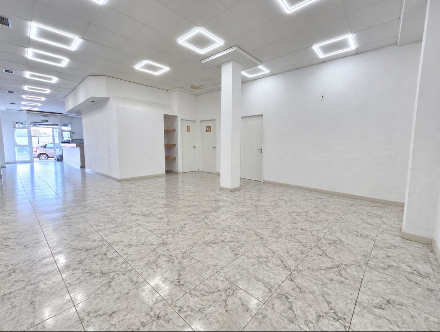 LOCAL COMERCIAL 125 M&sup2; CON GRANDES POSIBILIDADES &ndash; PADRE M&Eacute;NDEZ, TORRENT