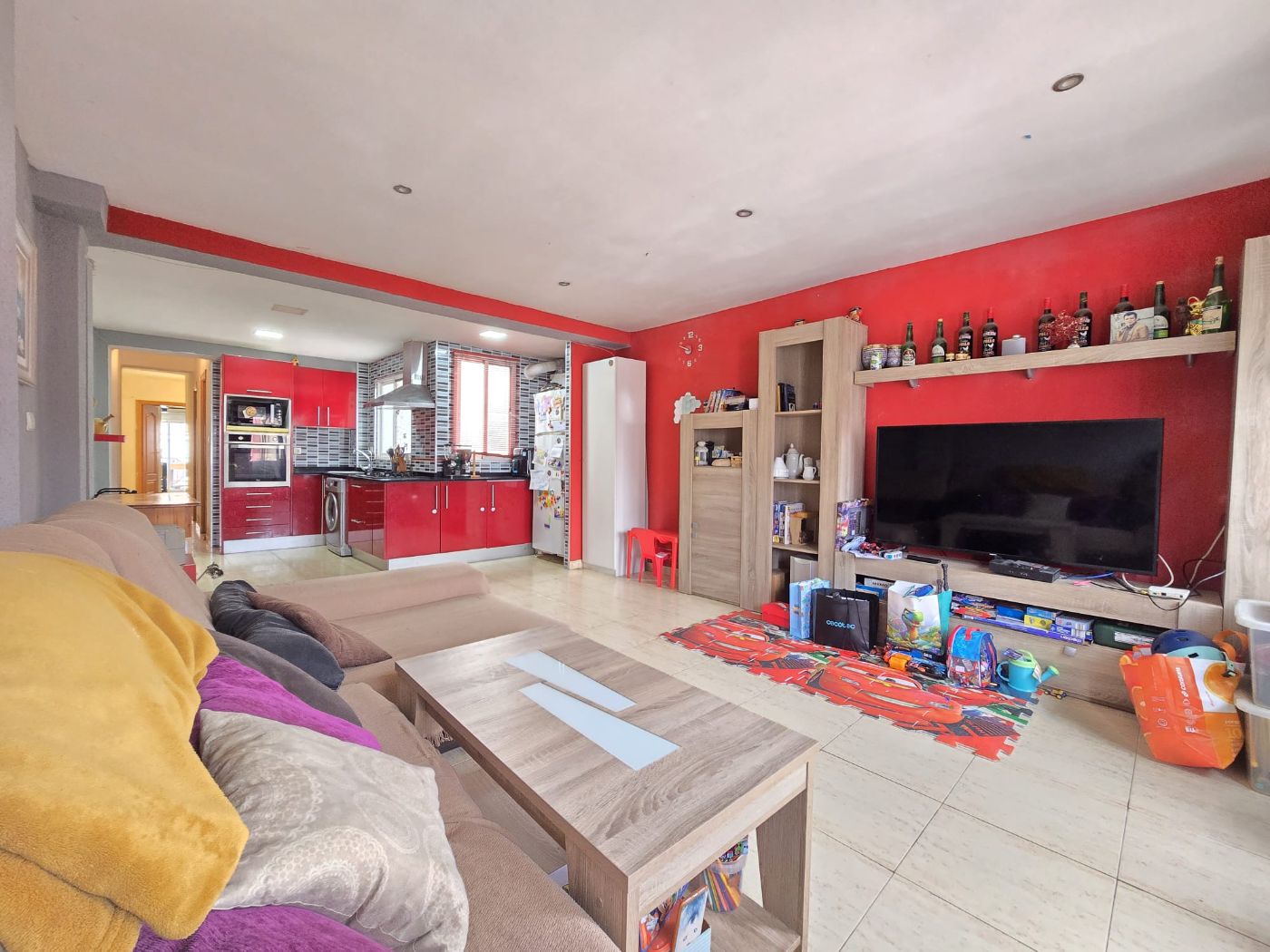 PISP REFORMADO EN PAIPORTA