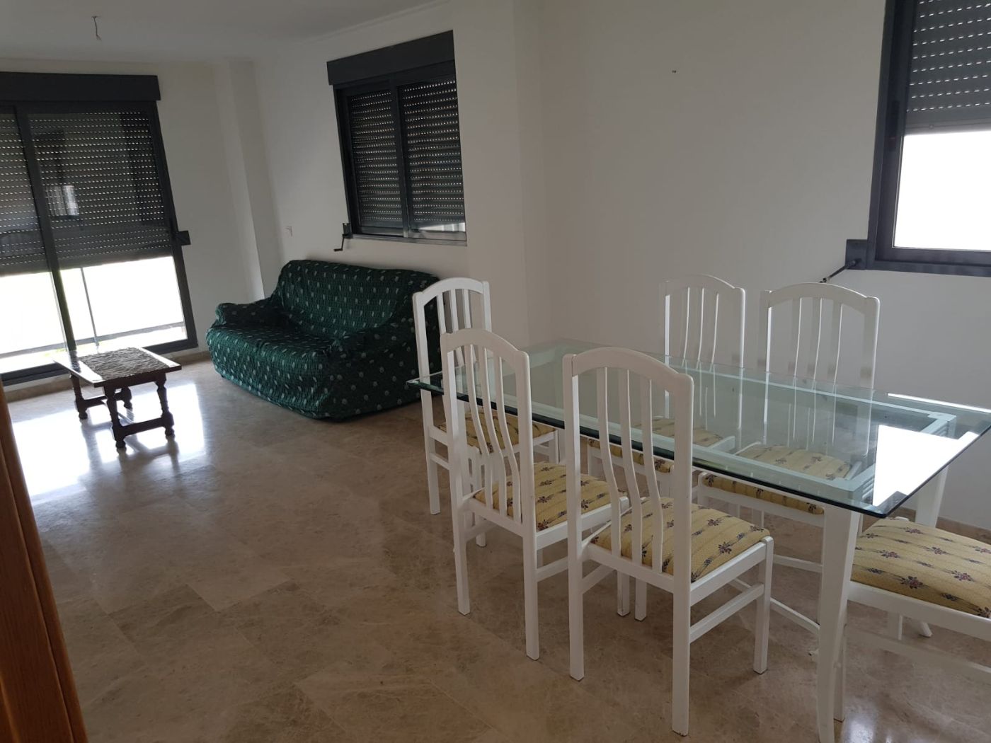 VIVIENDA ALQUILADA EN PAIPORTA. SE VENDE CON INQUILINOS CON CONTRATO VIGENTE.