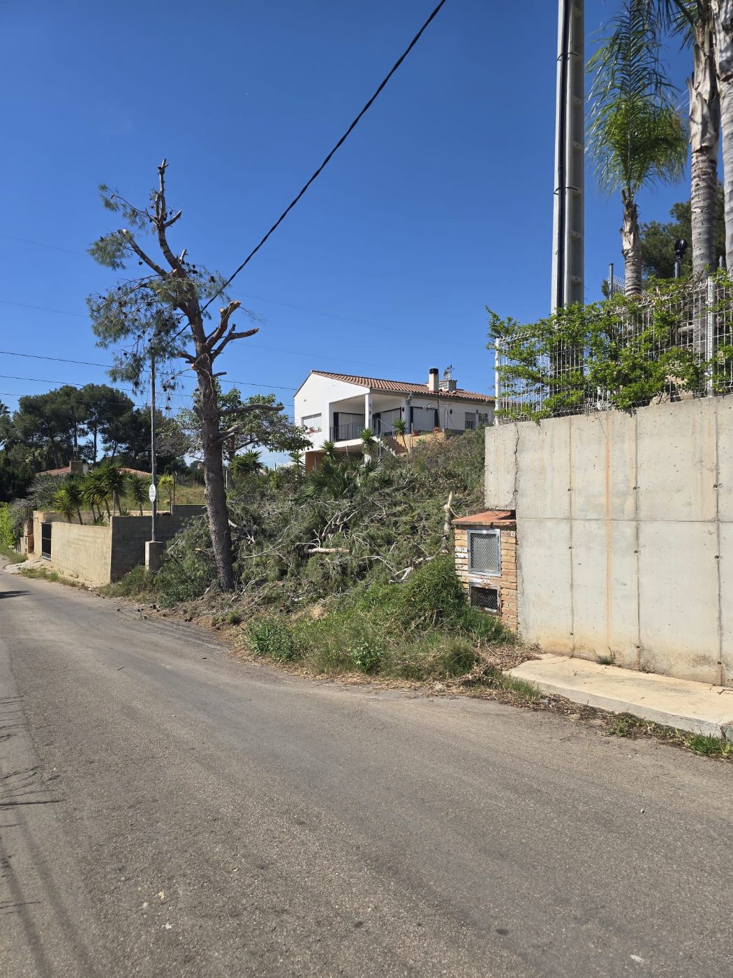 SE VENDE TERRENO URBANO EN LOS LAGOS DE ALGINET.