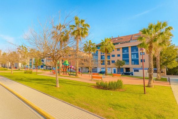 VIVIENDA ALQUILADA EN PAIPORTA. SE VENDE CON INQUILINOS CON CONTRATO VIGENTE.