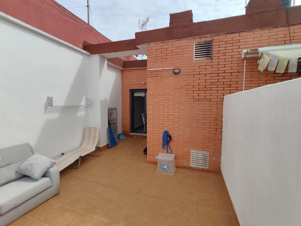 VIVIENDA CON INQUILINOS