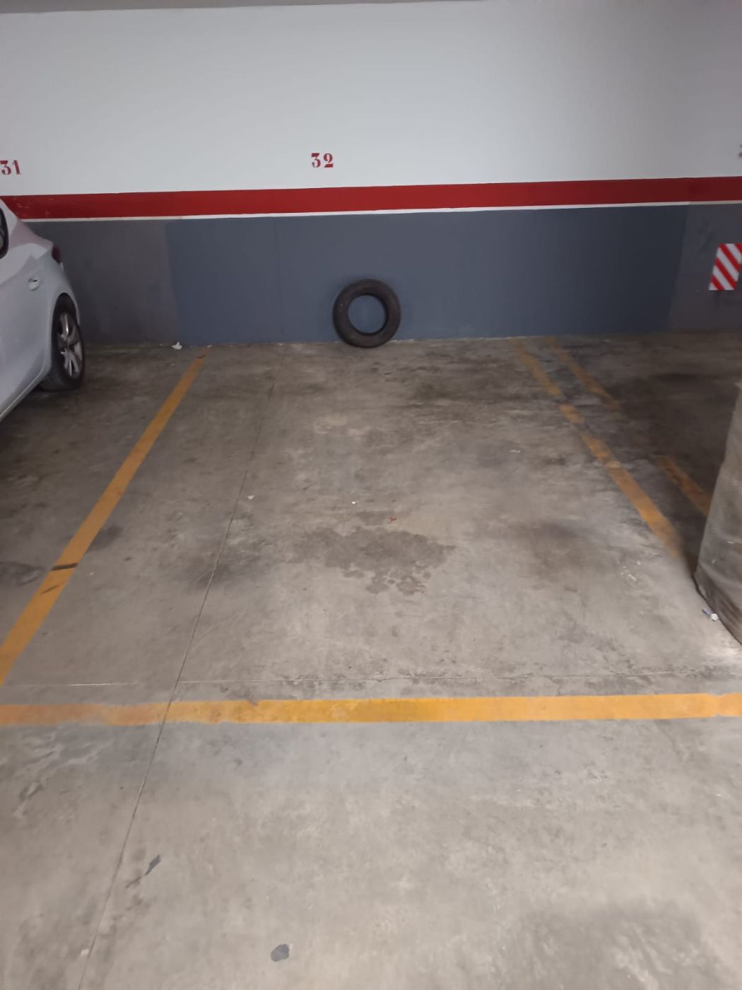 ¡AMPLIA PLAZA DE GARAJE EN ZONA ALTA DE PADRE MENDEZ!